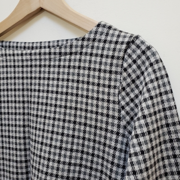 J. Jill Houndstooth Ponte Knit Boxy Top Blouse Size Small - Picture 5 of 12